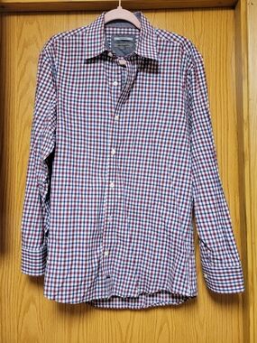 Tailored Fit Johnston & Murphy Size M, Men's Red White & Blue Button-Down Shirt